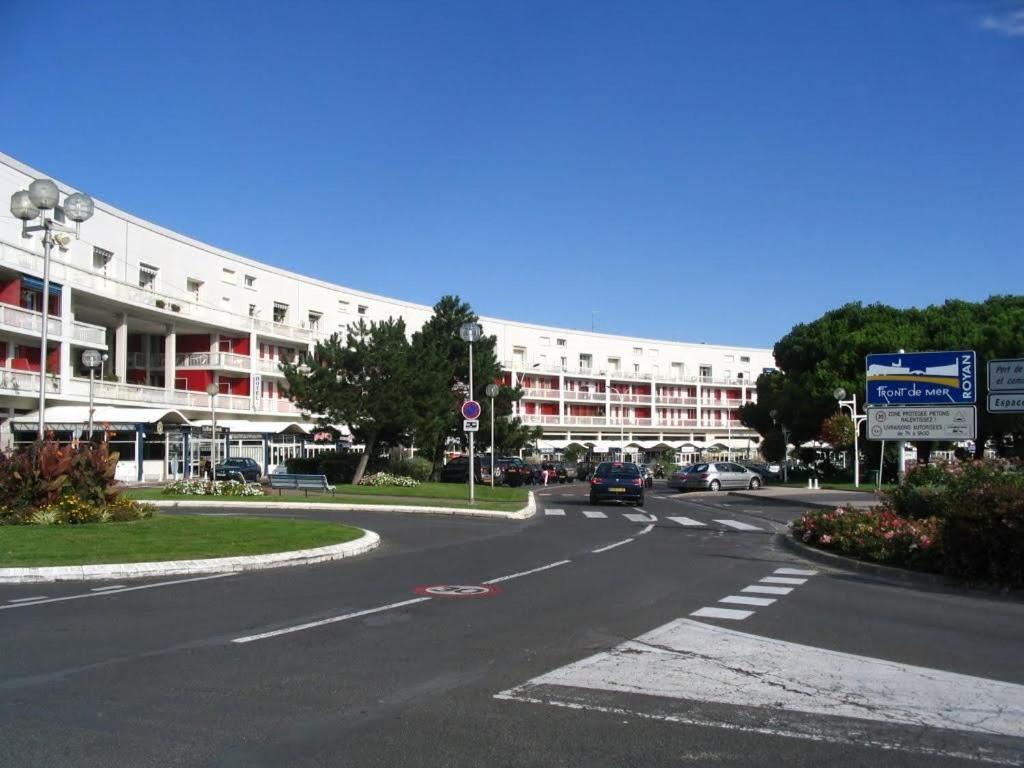 Royan - Appartement Vue Mer - Proximite Plage Et Parking Privatif Экстерьер фото